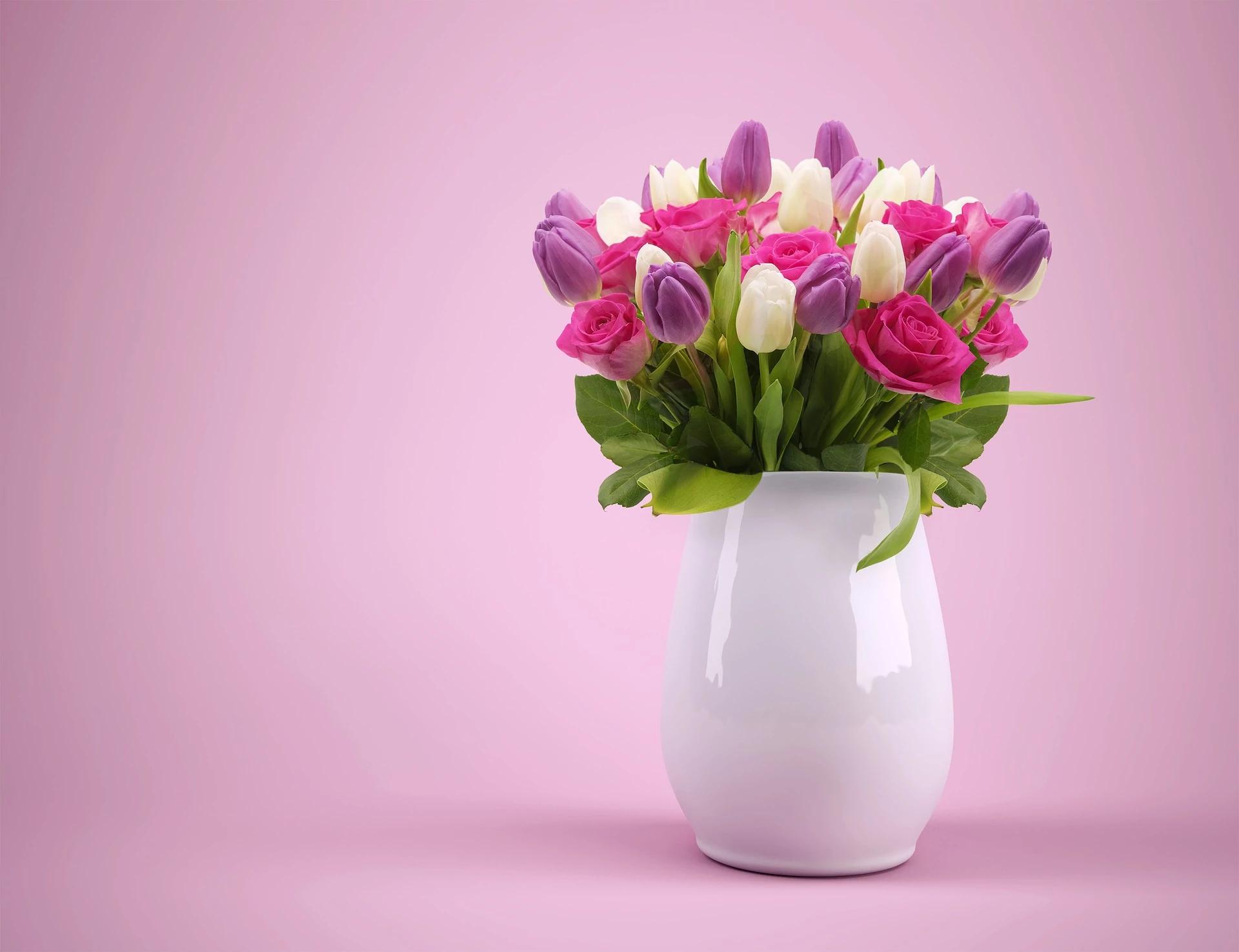 Vase with flowers